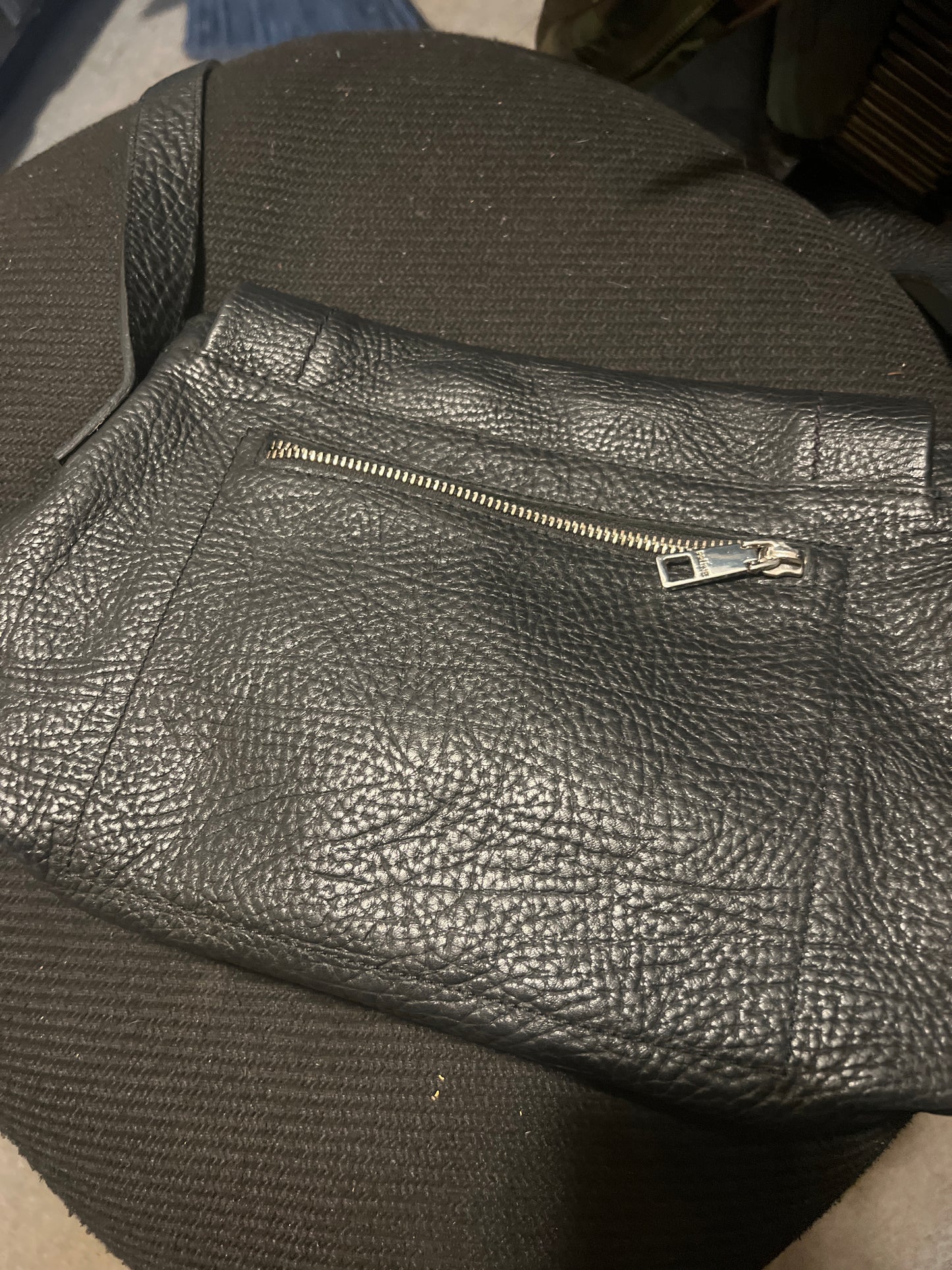 Prüne Leather bag