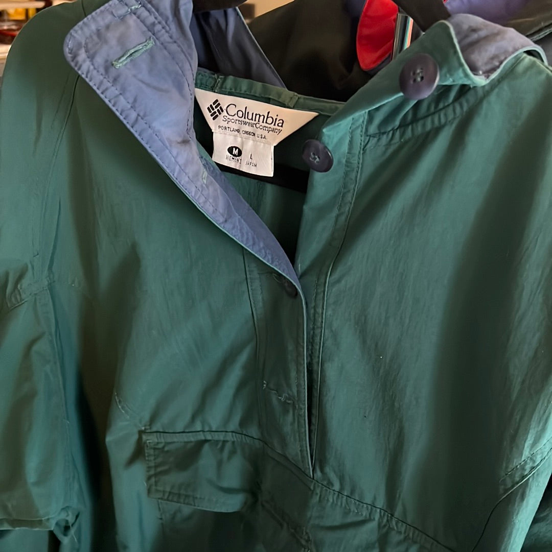 Columbia rain pullover dark green women’s M pouch pocket