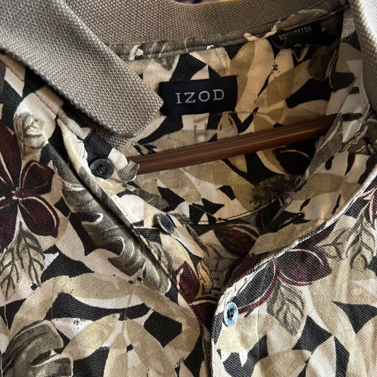 Izod men’s polo shirt