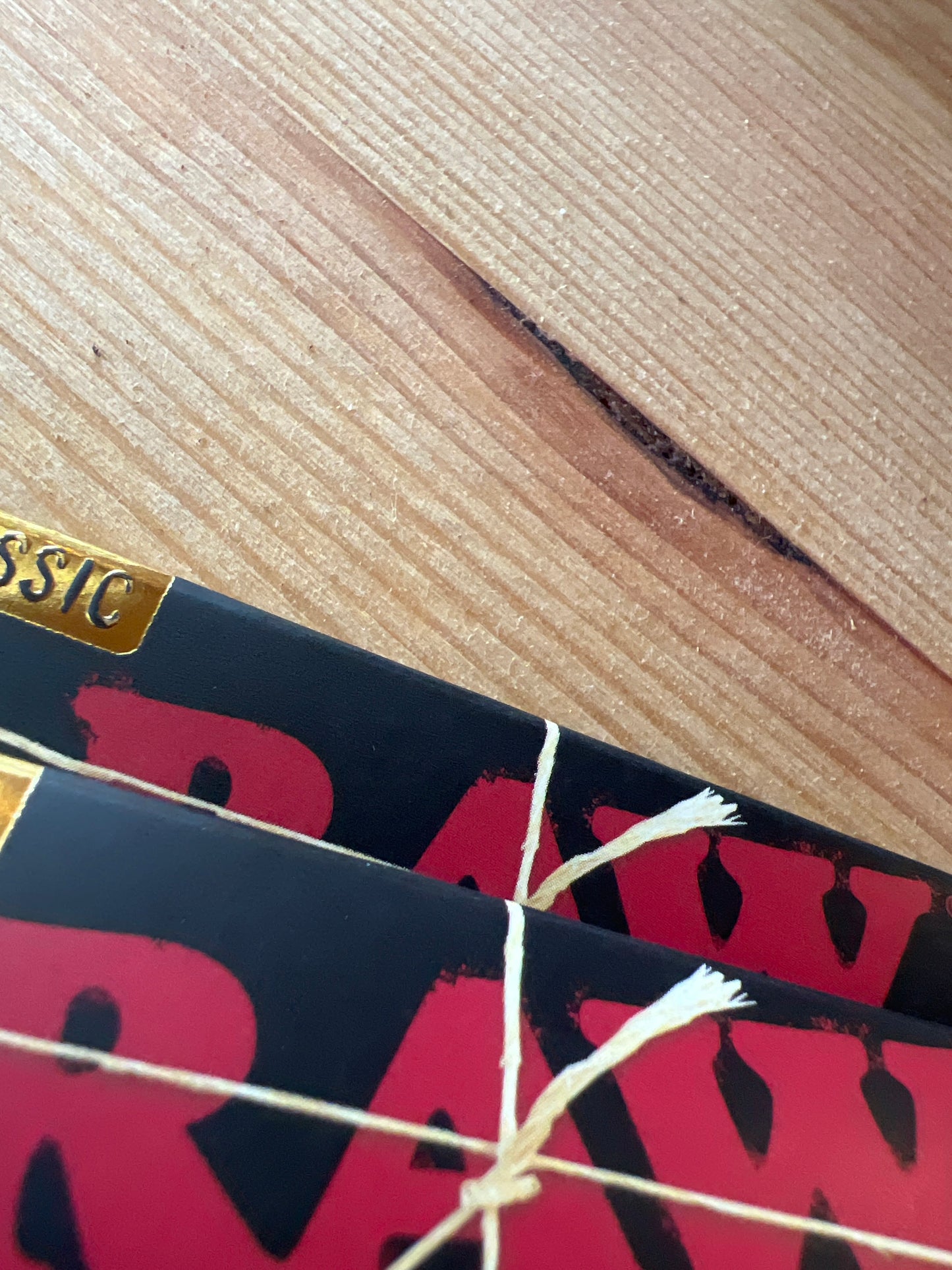 Raw unbleached paper, 32