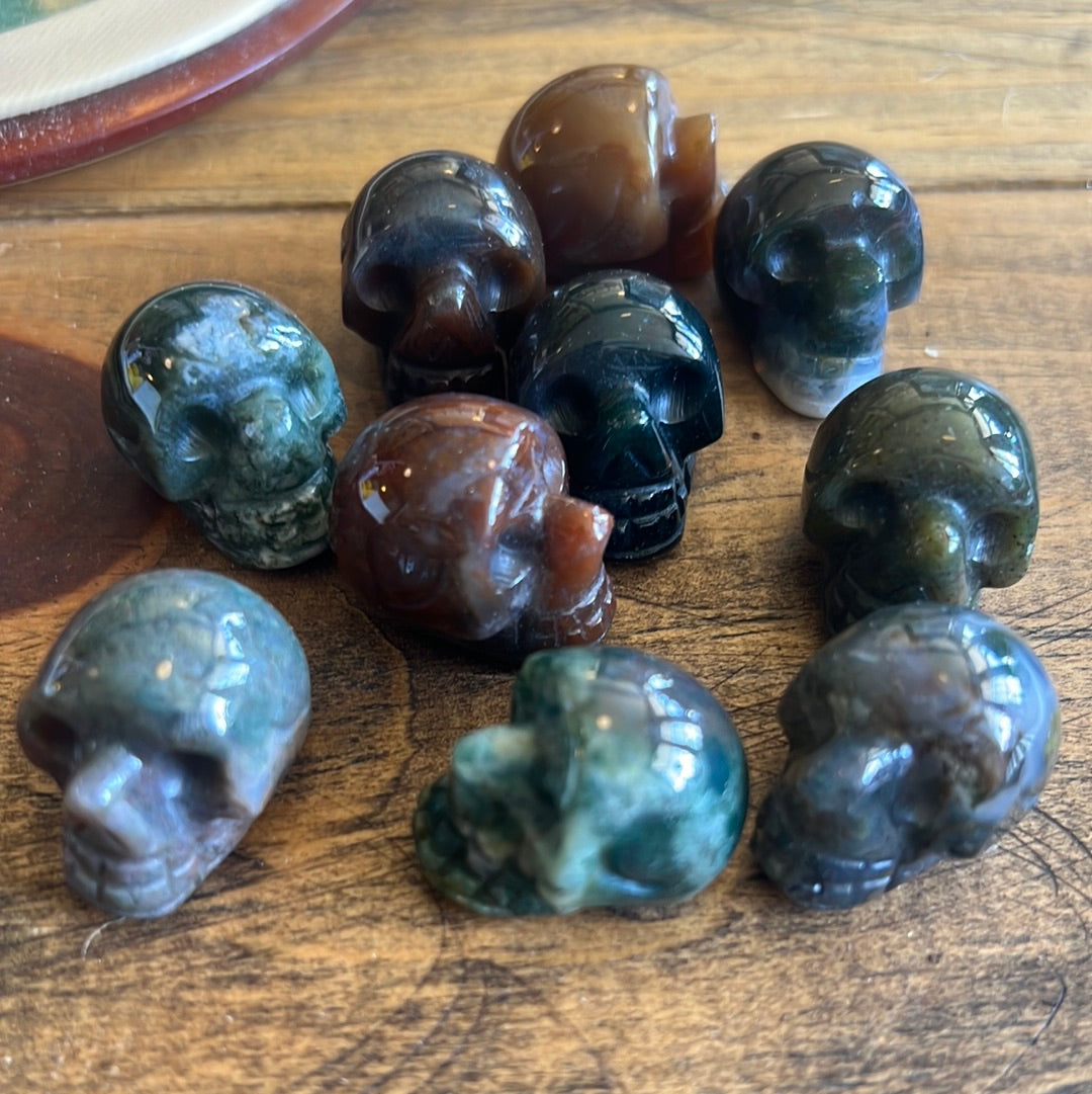 Crystal Agate 1” Skull
