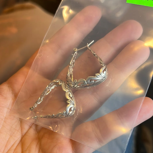 Sterling silver engraved hoop earrings vintage