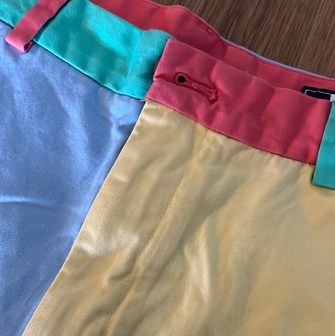 Vineyard vines multicolor shorts
